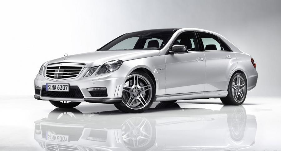  Mercedes-Benz E63 AMG 2010 года  (фото 41 из 57)